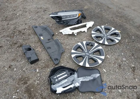 2024 Subaru Solterra Premium из США, поврежденный, VIN JTMABABAXRA065925